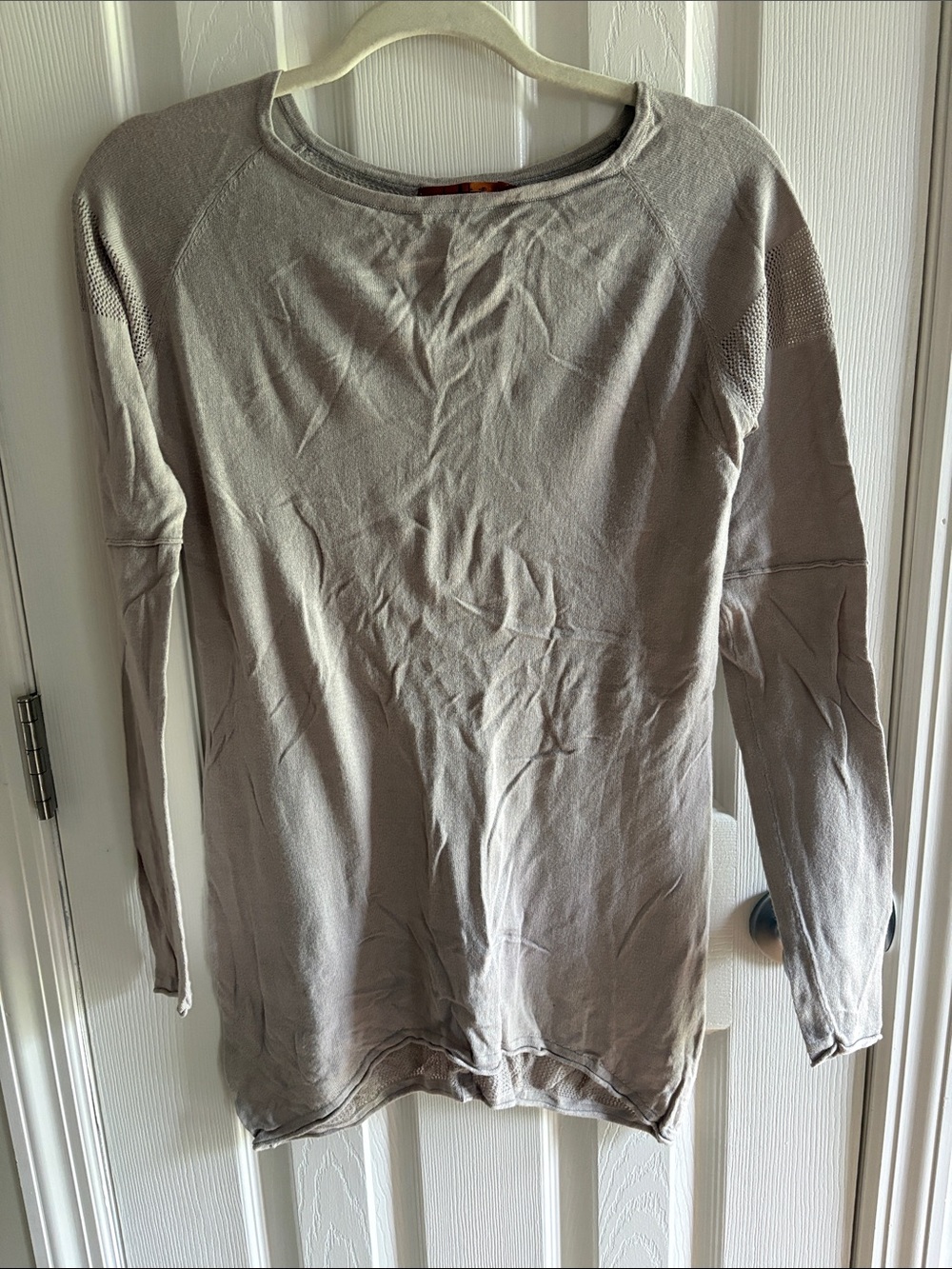 Belldini Women's Lightweight Crewneck Sweater in Taupe